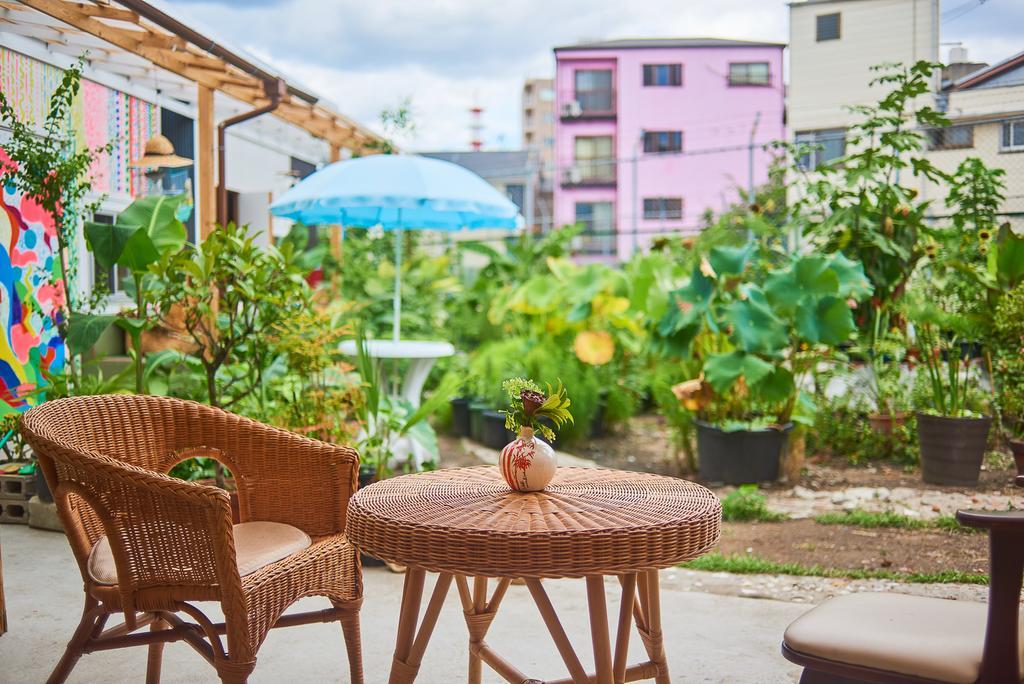 Kamagasaki University Of The Arts Cafe Garden Guest House Aka Cocoroom Ōsaka Eksteriør bilde